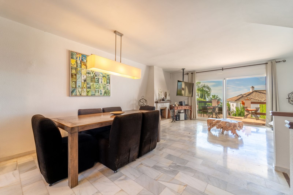 3 Bedroom Villa for Sale in Marbella — 4