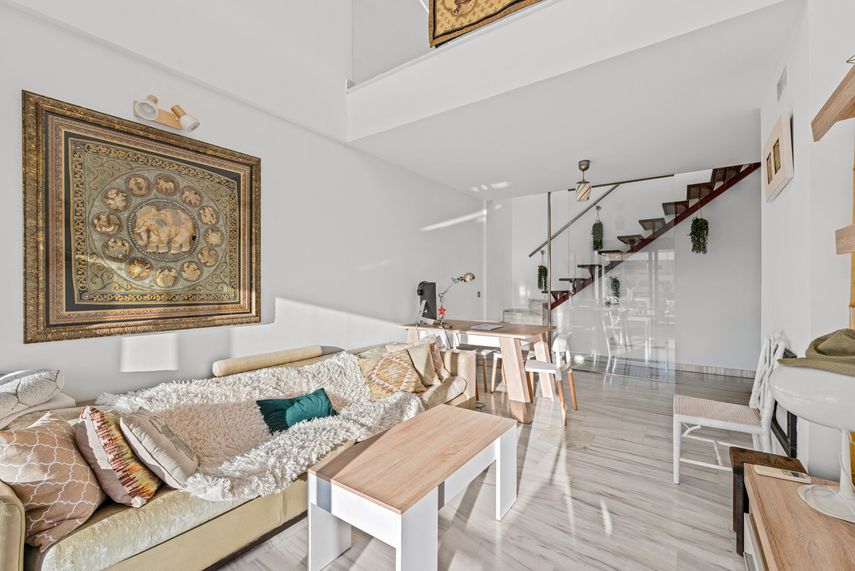 2 Bedroom Apartment for Sale in Estepona — view 13