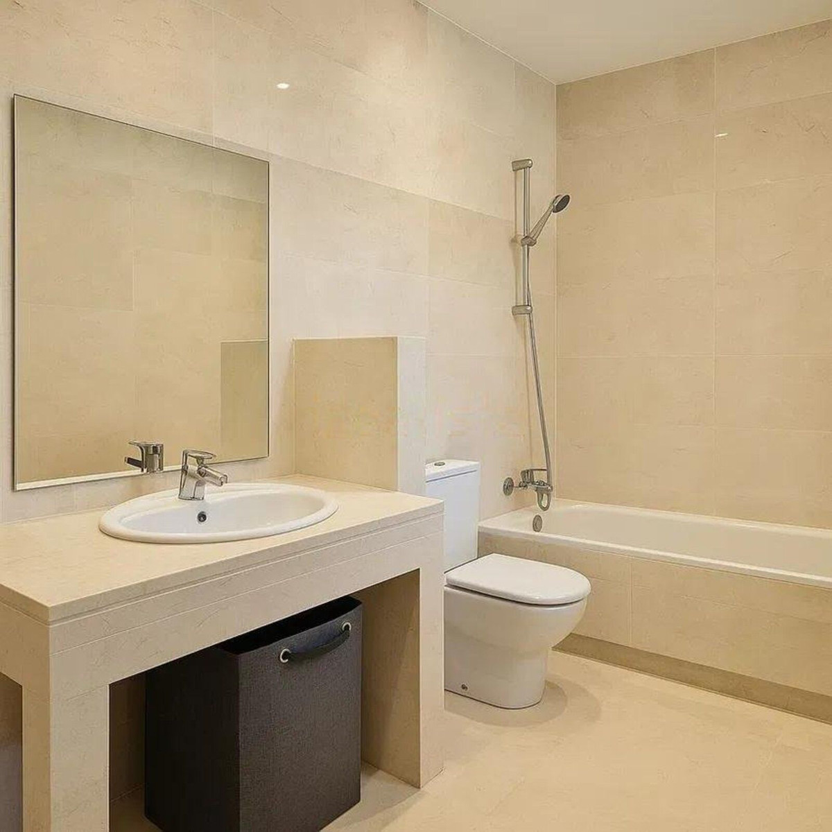 3 Bedroom Villa for Sale in Bel Air — view 10