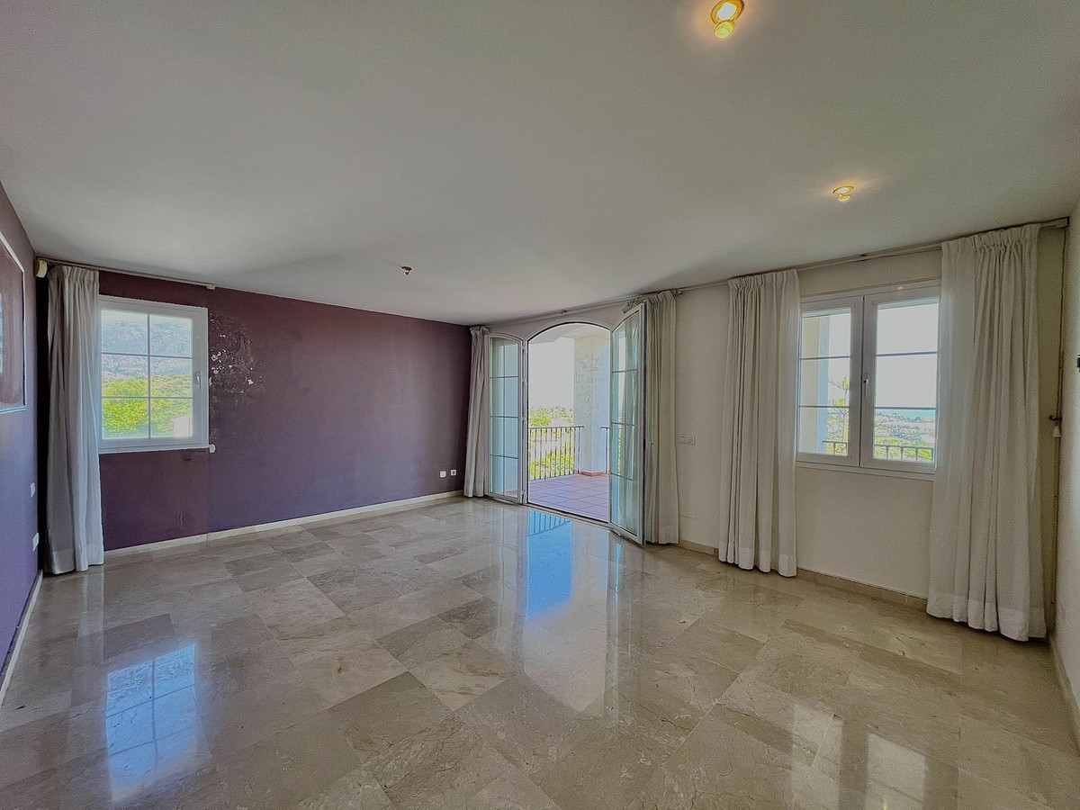 4 Bedroom Villa for Sale in La Quinta — view 16