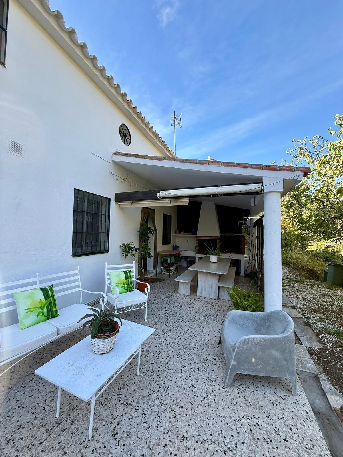 3 Bedroom Villa for Sale in Ojén — 3