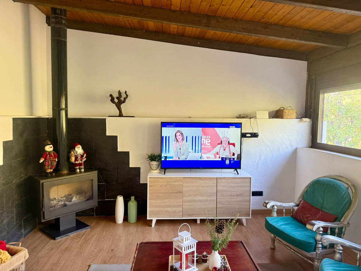 3 Bedroom Villa for Sale in Ojén — 7