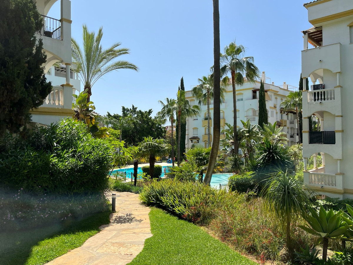 2 Bedroom Apartment for Sale in Marbella