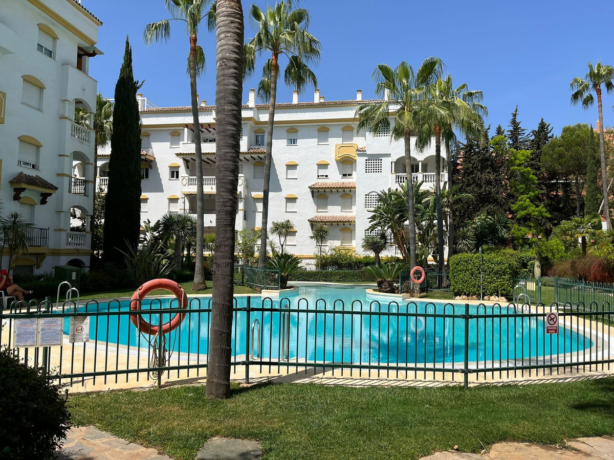 2 Bedroom Apartment for Sale in Marbella — 2