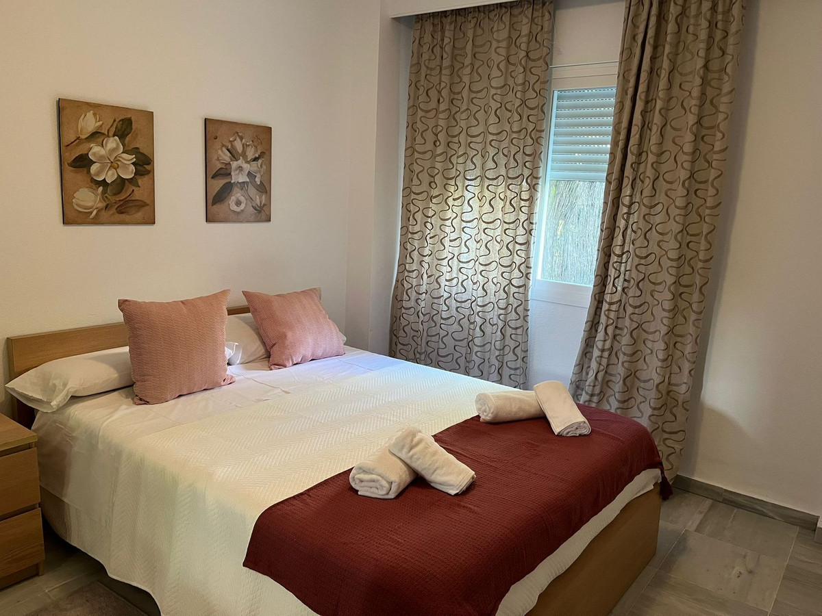 2 Bedroom Apartment for Sale in Marbella — 7