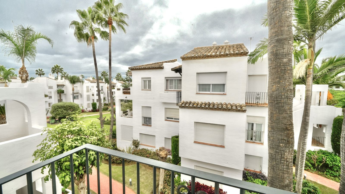 2 Bedroom Apartment for Sale in Costalita — view 17