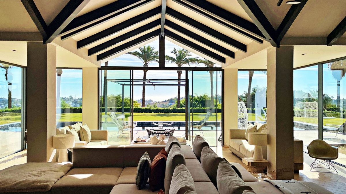 5 Bedroom Villa for Sale in Benahavís — 9
