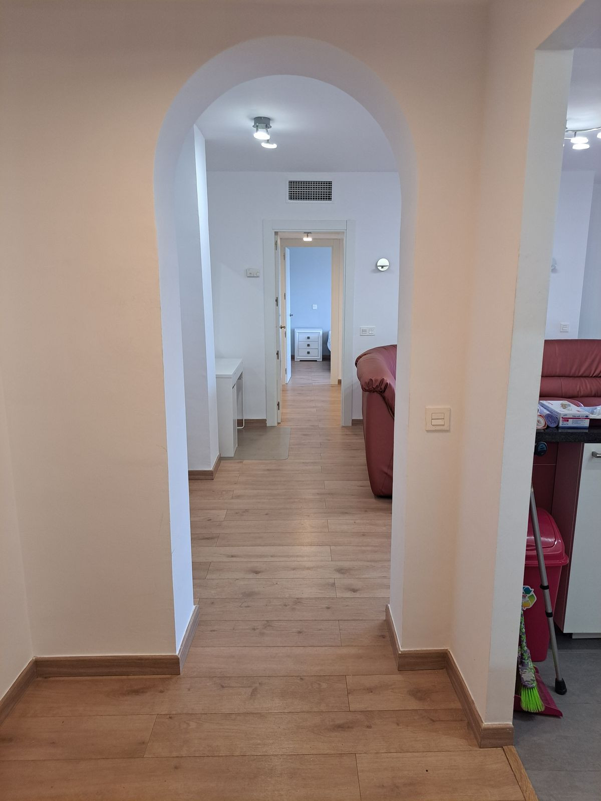 2 Bedroom Apartment for Sale in Estepona