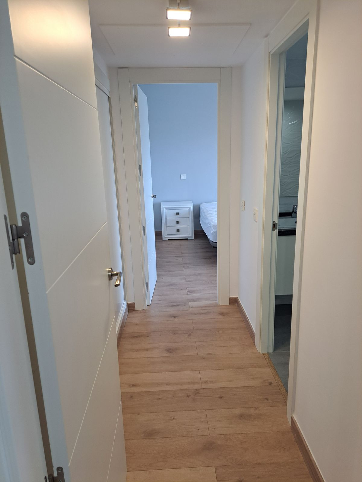 2 Bedroom Apartment for Sale in Estepona — 9
