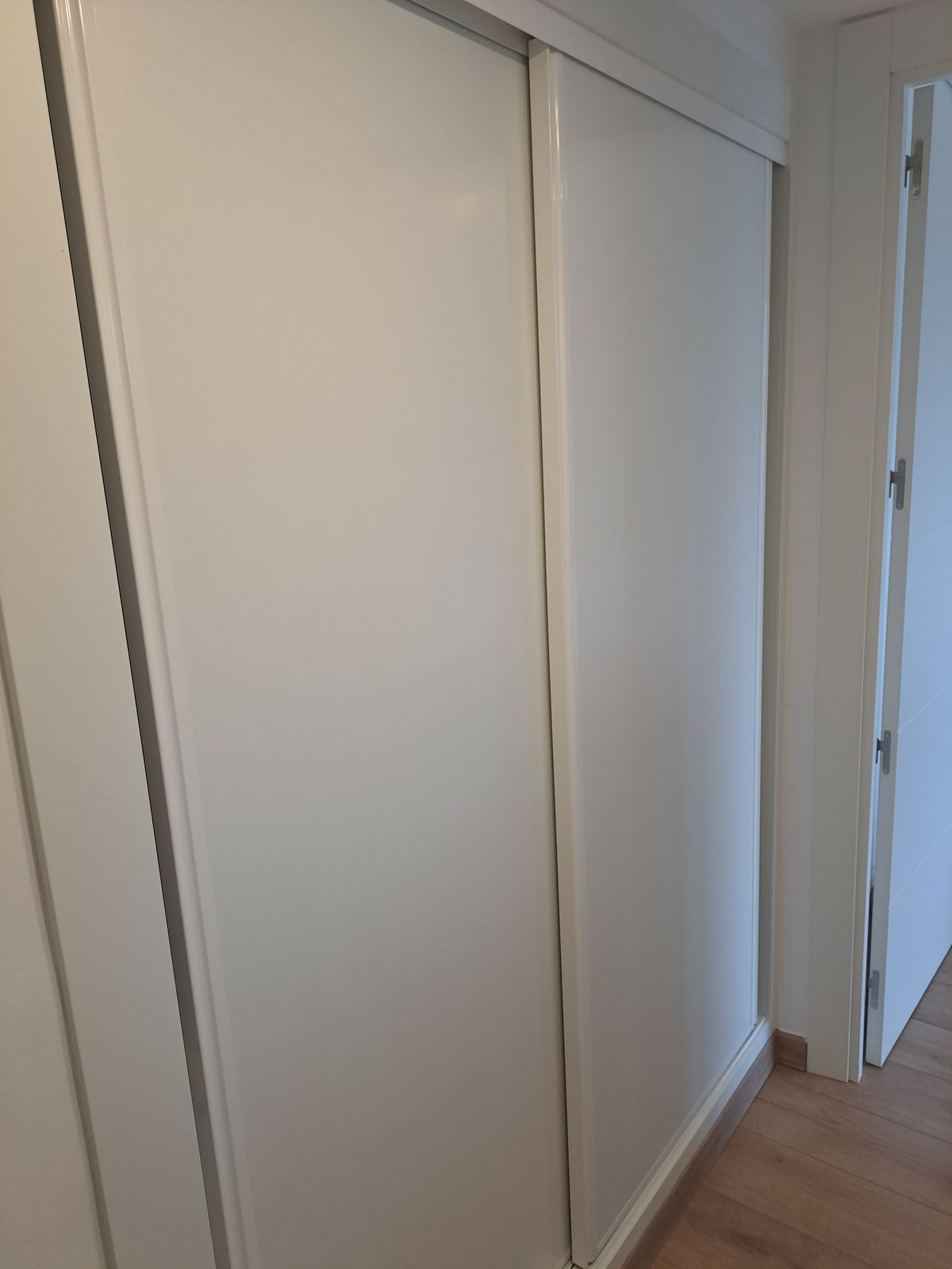 2 Bedroom Apartment for Sale in Estepona — view 10