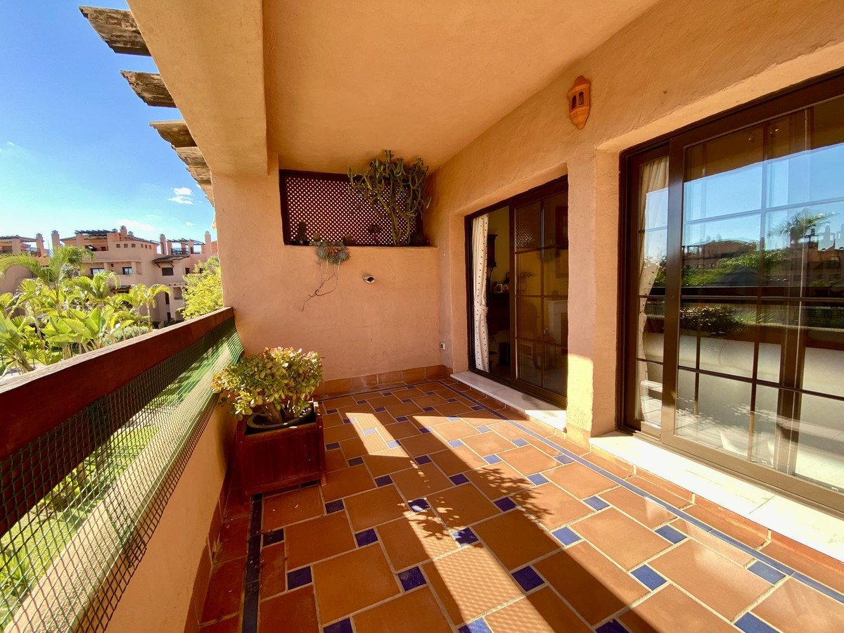 3 Bedroom Apartment for Sale in Hacienda del Sol