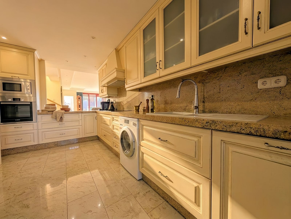 3 Bedroom Apartment for Sale in New Golden Mile — 3