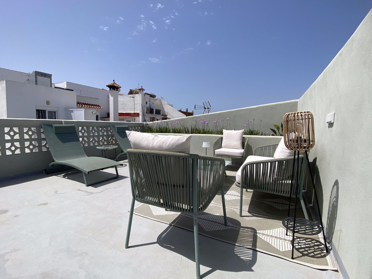 4 Bedroom Villa for Sale in San Pedro de Alcántara — 6