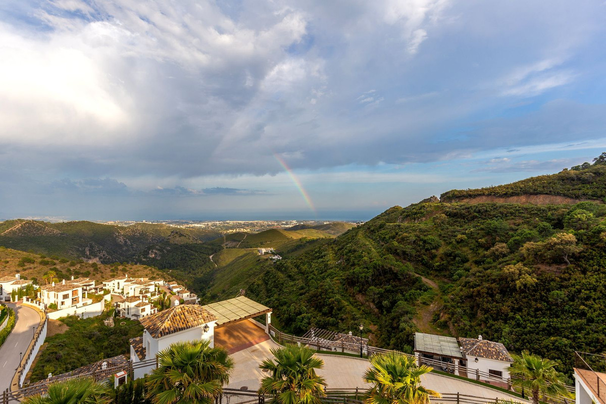 5 Bedroom Villa for Sale in Benahavís — 7