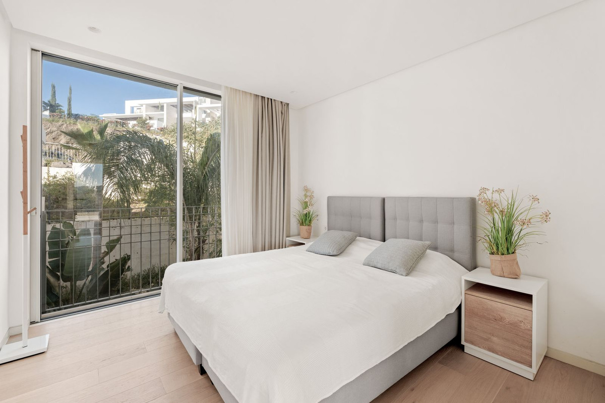 3 Bedroom Apartment for Sale in Ojén — view 18