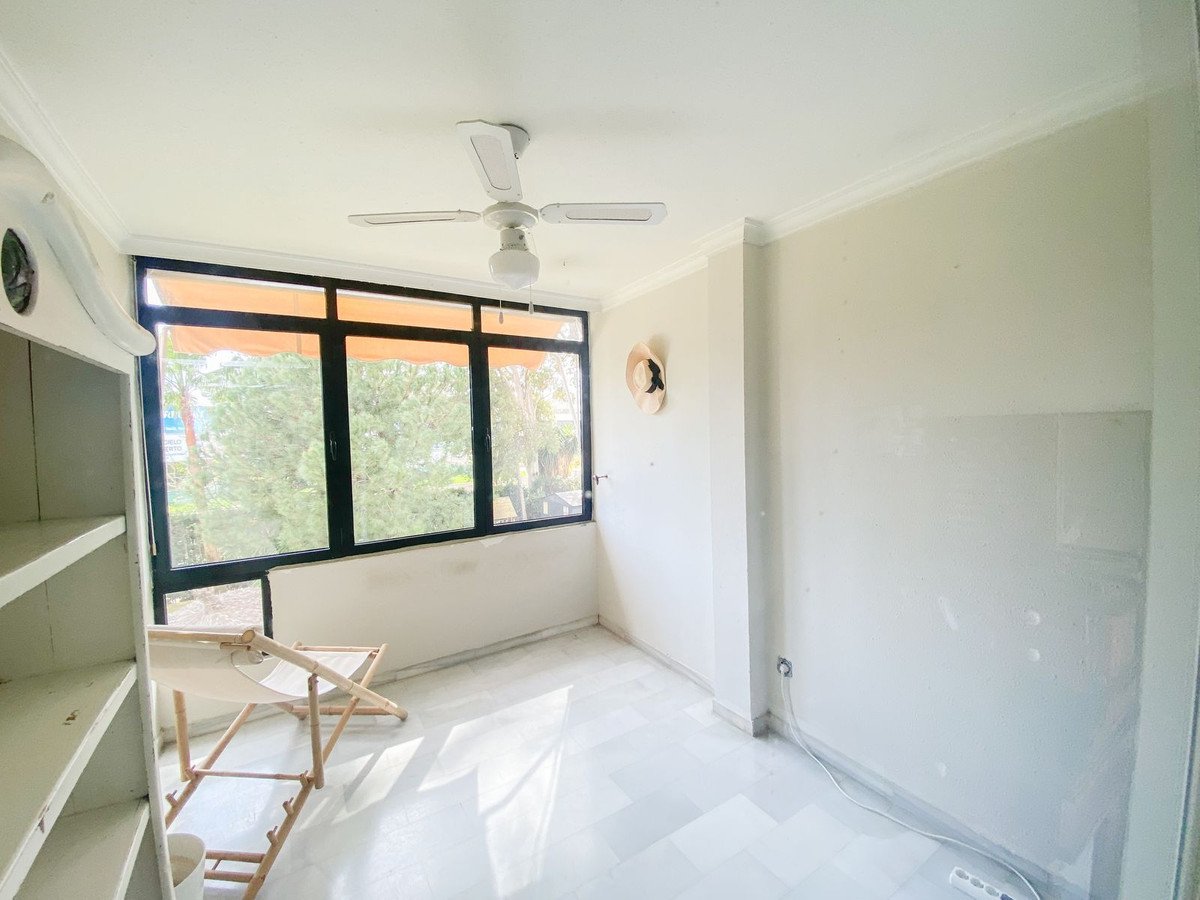 3 Bedroom Apartment for Sale in Nueva Andalucía — 3