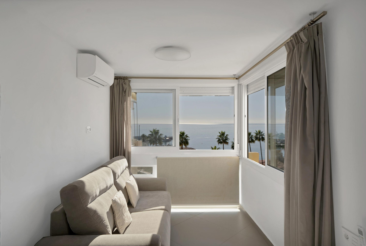 2 Bedroom Apartment for Sale in Marbella — 2