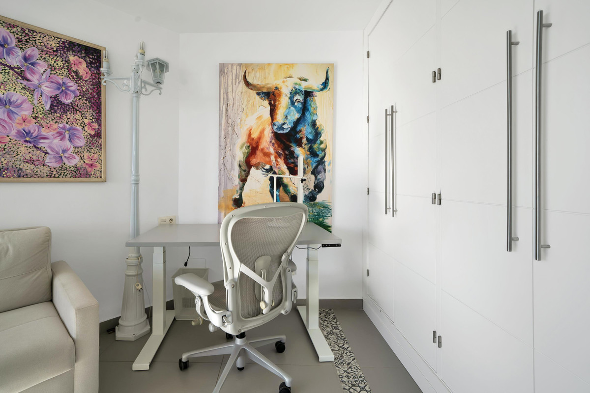 2 Bedroom Apartment for Sale in Marbella — 3
