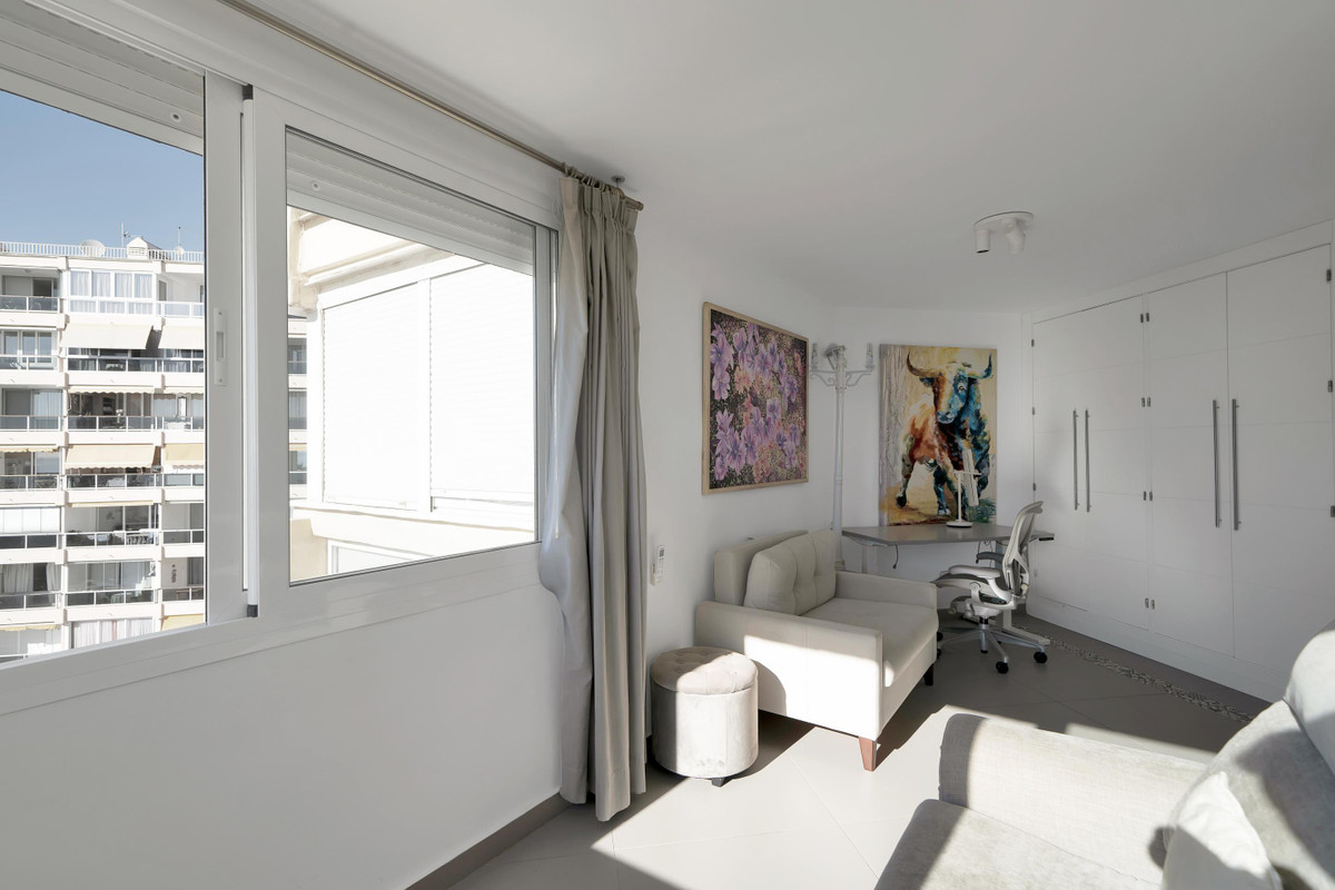 2 Bedroom Apartment for Sale in Marbella — 4