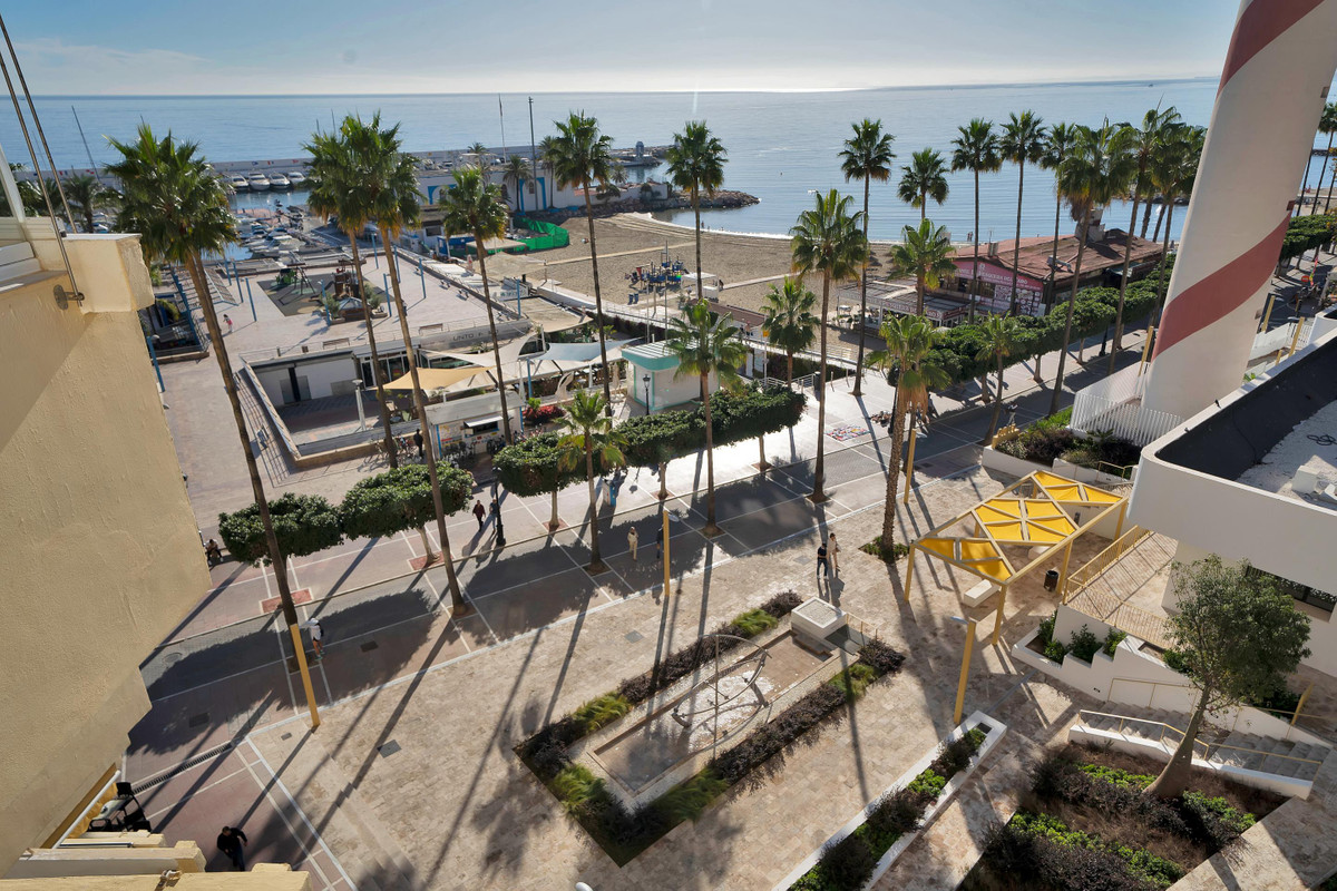 2 Bedroom Apartment for Sale in Marbella — 7