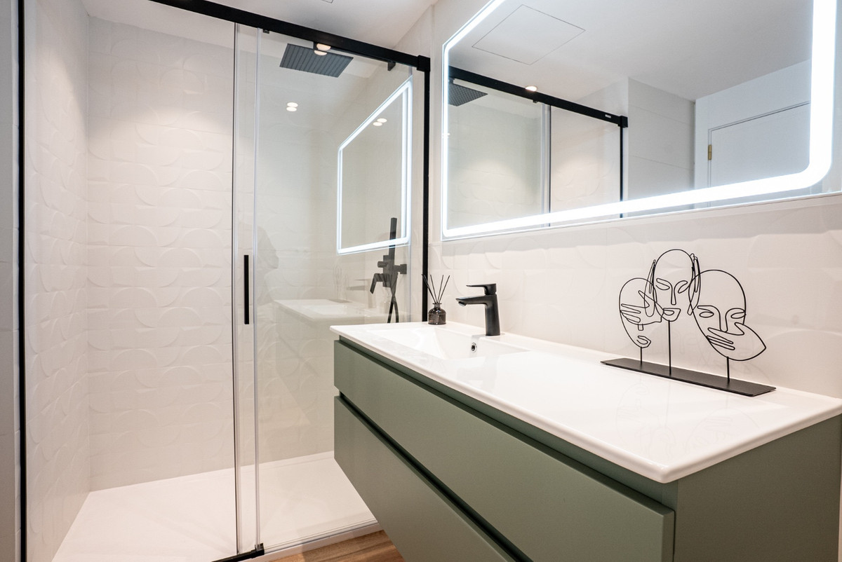 2 Bedroom Apartment for Sale in San Pedro de Alcántara — view 16