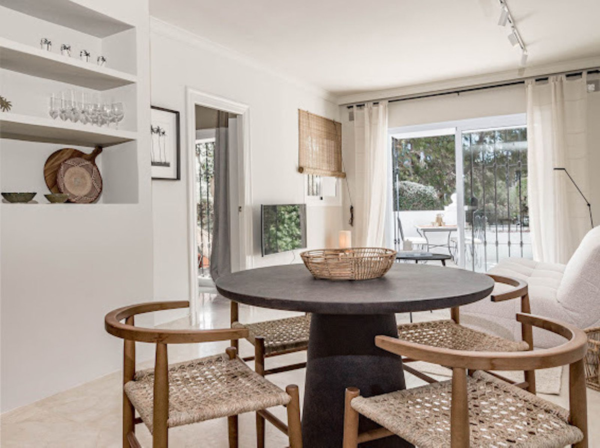 2 Bedroom Apartment for Sale in Nueva Andalucía — 7