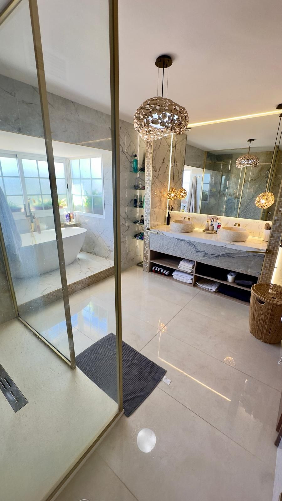 7 Bedroom Villa for Sale in Guadalmina Alta — 6