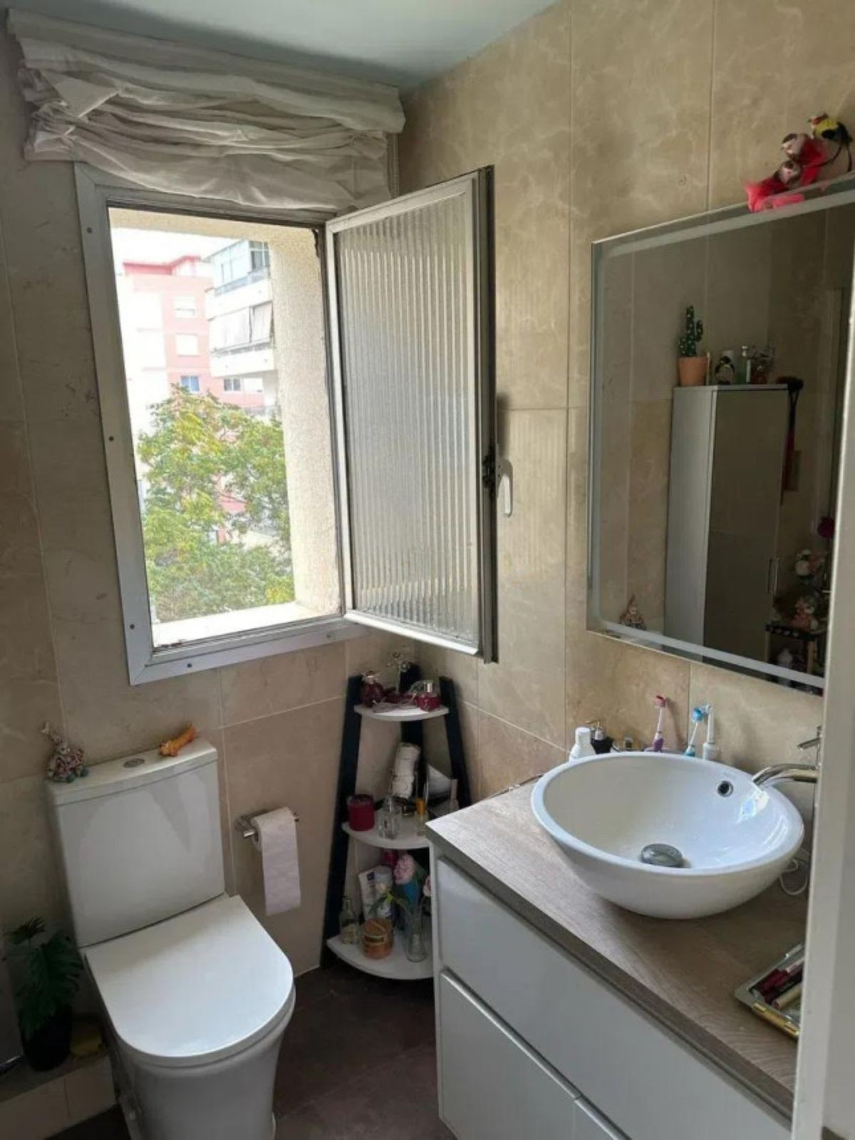 3 Bedroom Apartment for Sale in Marbella — view 11