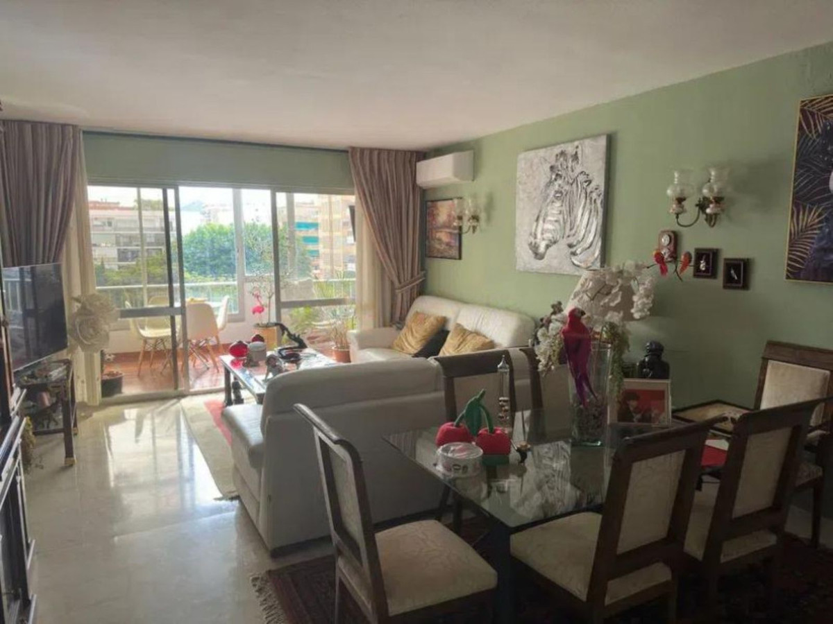 3 Bedroom Apartment for Sale in Marbella — 4
