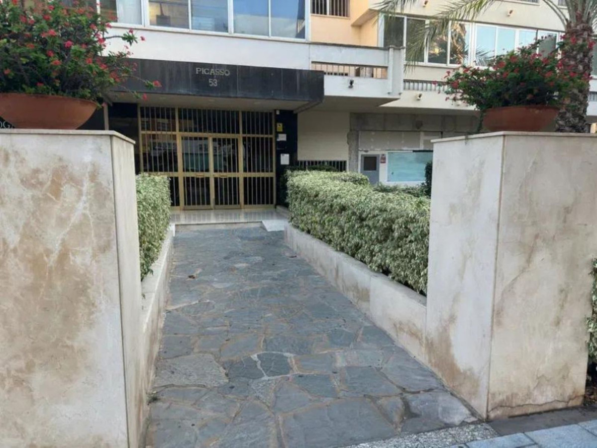 3 Bedroom Apartment for Sale in Marbella — 6