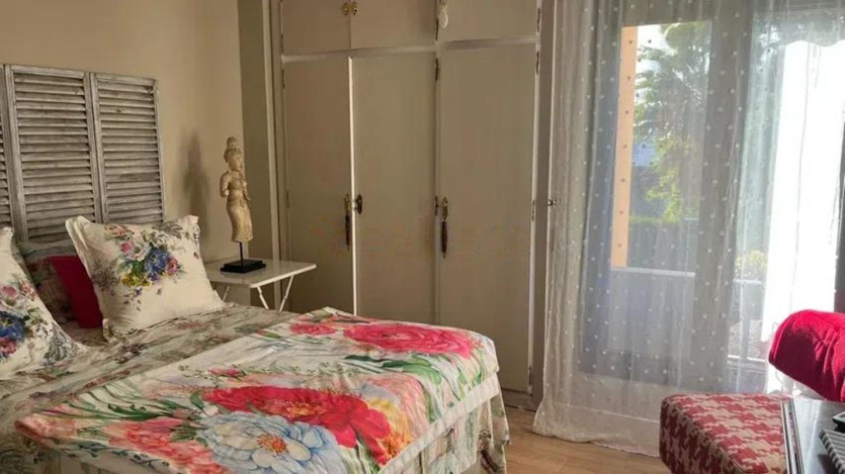 3 Bedroom Apartment for Sale in Nueva Andalucía — 3