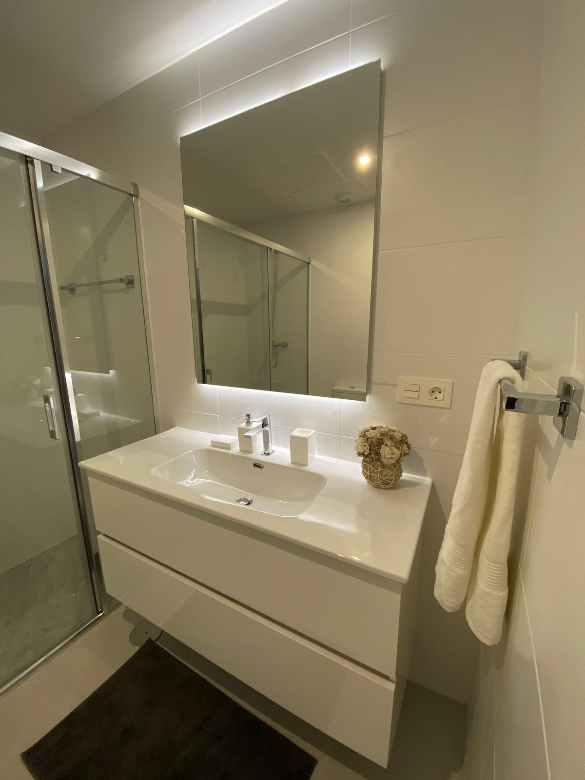 3 Bedroom Apartment for Sale in Nueva Andalucía — 7