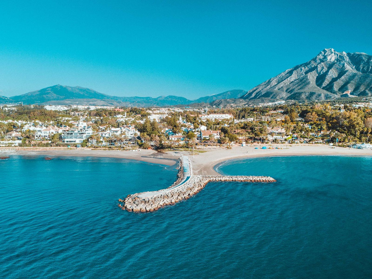 2 Bedroom Apartment for Sale in Marbella — view 15