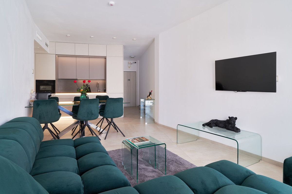 3 Bedroom Apartment for Sale in Marbella — 9