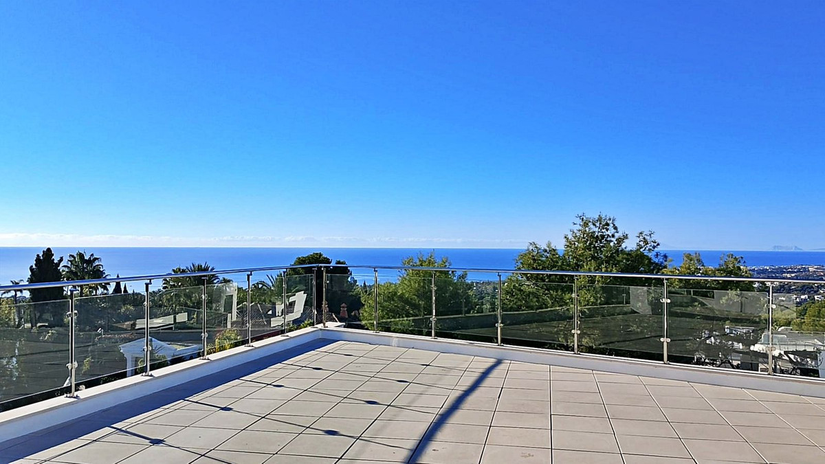5 Bedroom Villa for Sale in Sierra Blanca — view 20
