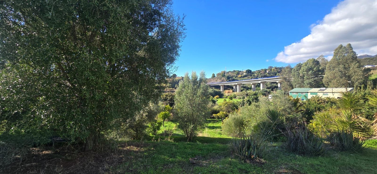 2 Bedroom Villa for Sale in Estepona — 3