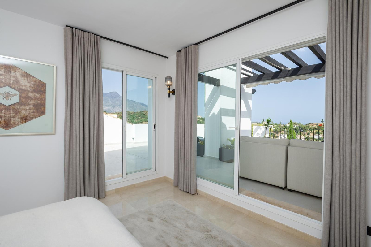 3 Bedroom Apartment for Sale in La Quinta — view 13