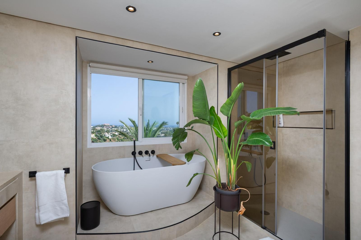 3 Bedroom Apartment for Sale in La Quinta — view 14