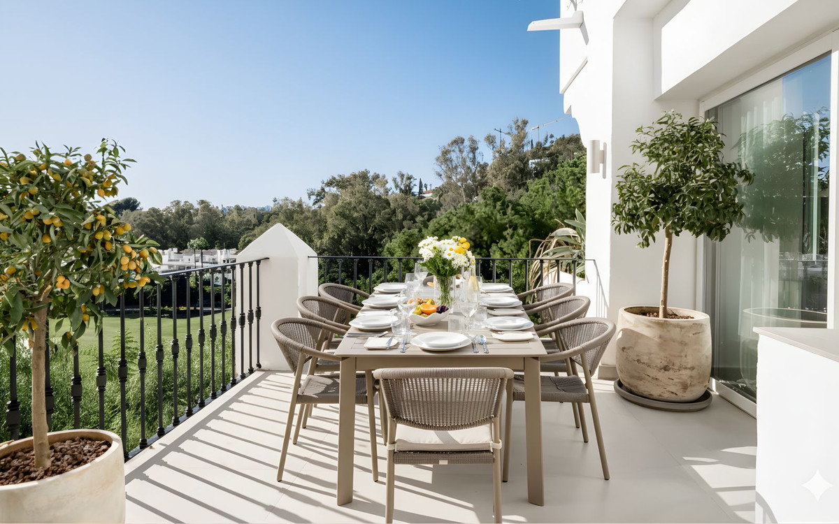 3 Bedroom Apartment for Sale in La Quinta — 2