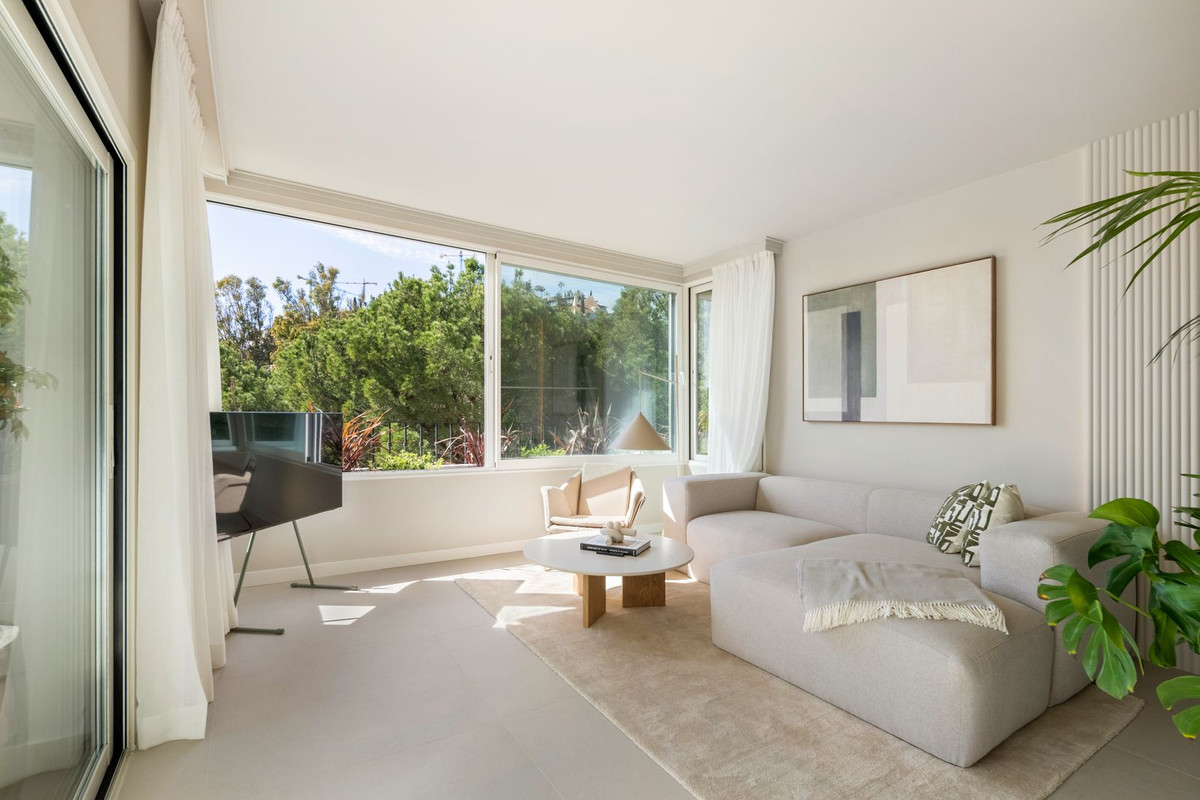 3 Bedroom Apartment for Sale in La Quinta — 3