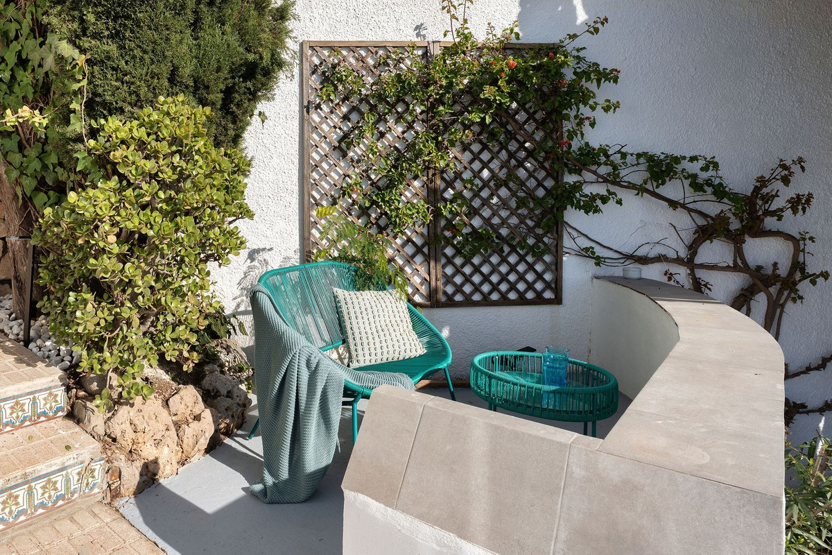 3 Bedroom Villa for Sale in Nueva Andalucía — 3
