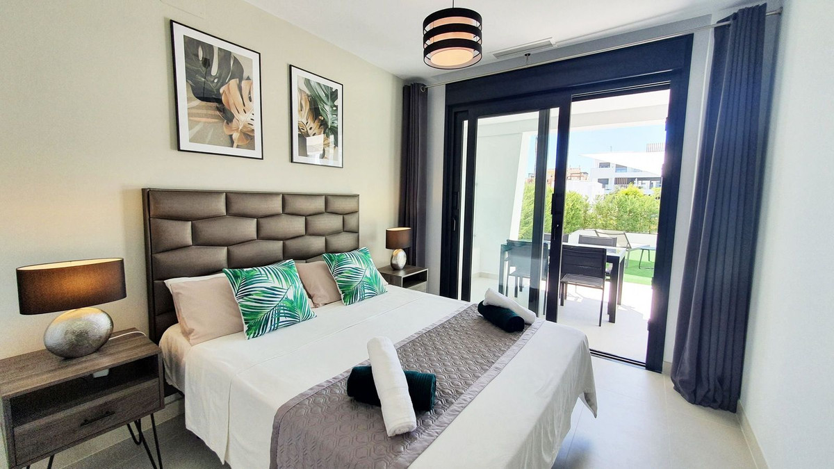2 Bedroom Apartment for Sale in Bel Air — 9