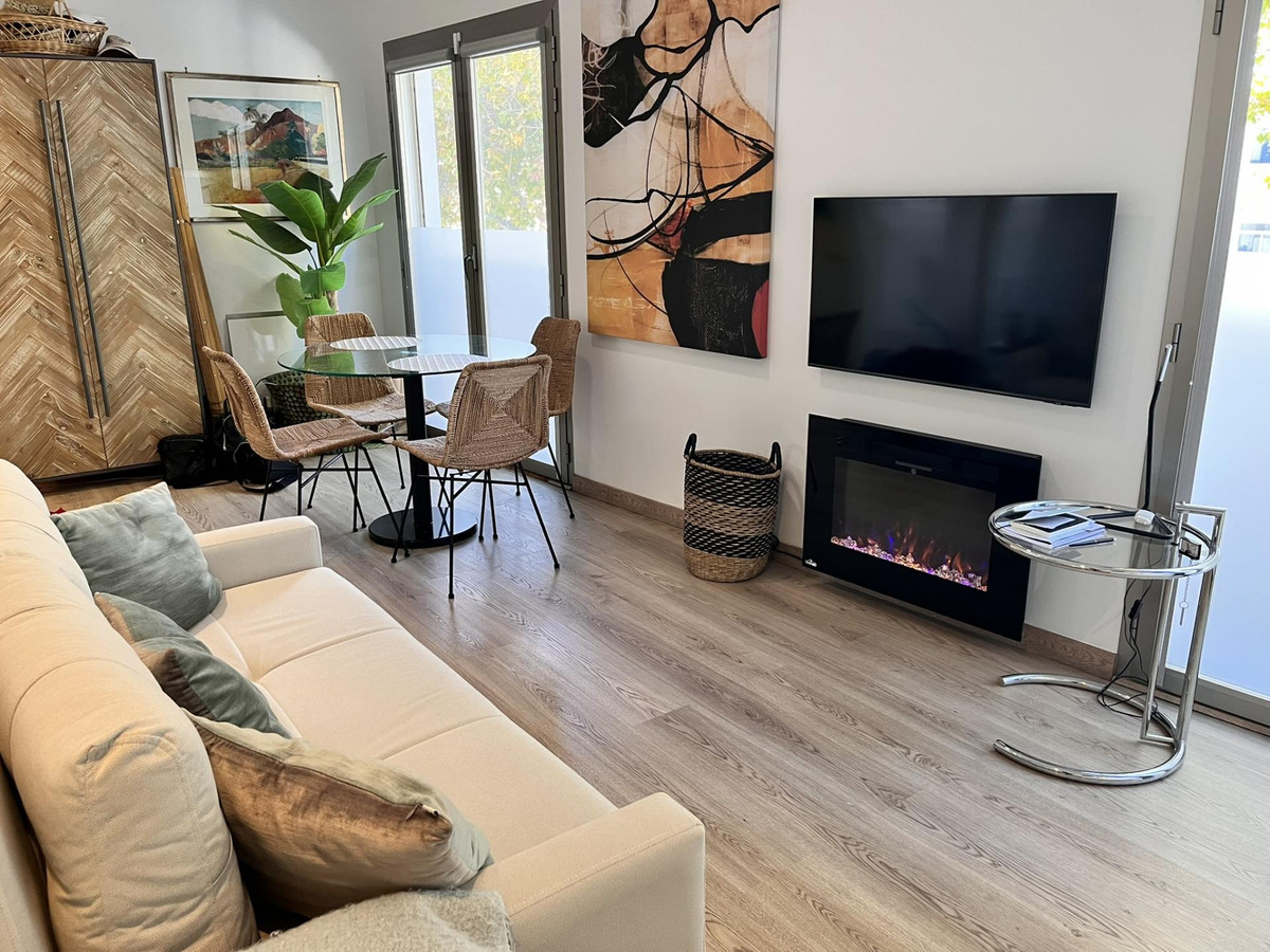 1 Bedroom Apartment for Sale in Marbella — view 18