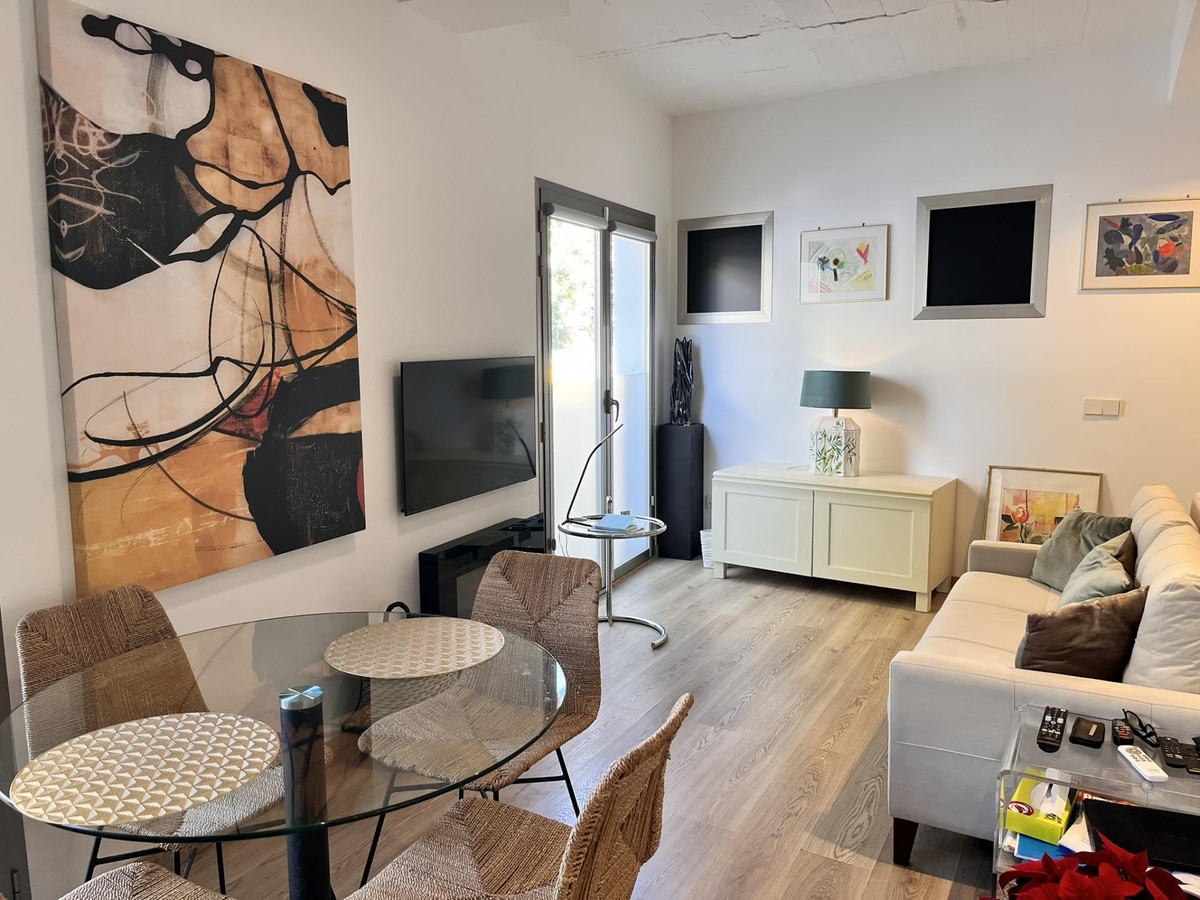1 Bedroom Apartment for Sale in Marbella — view 20