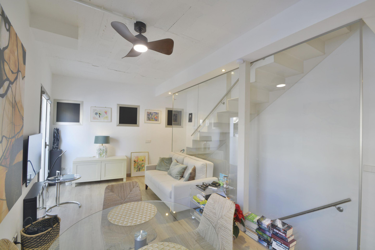 1 Bedroom Apartment for Sale in Marbella — 3