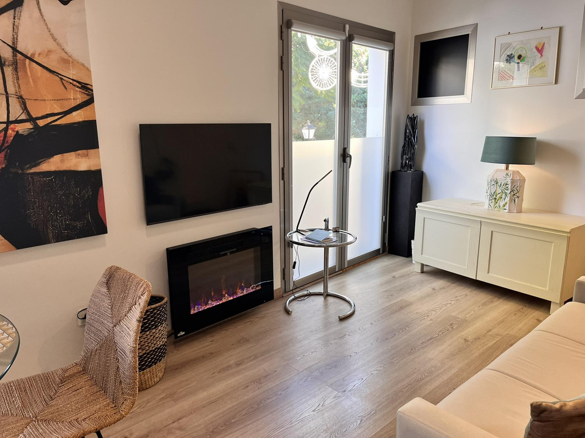 1 Bedroom Apartment for Sale in Marbella — 5