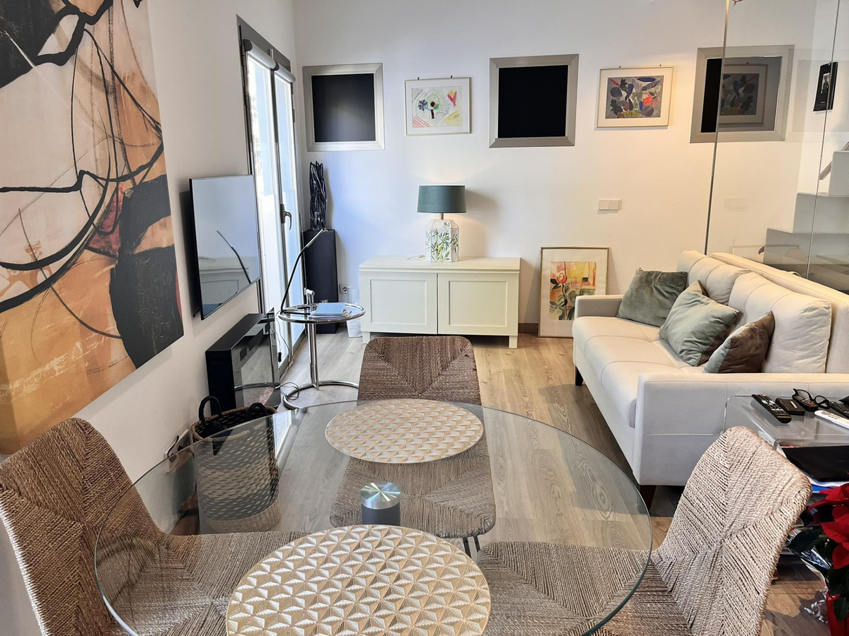1 Bedroom Apartment for Sale in Marbella — 6