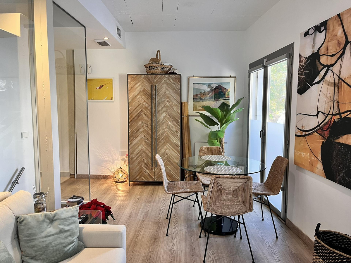 1 Bedroom Apartment for Sale in Marbella — view 10
