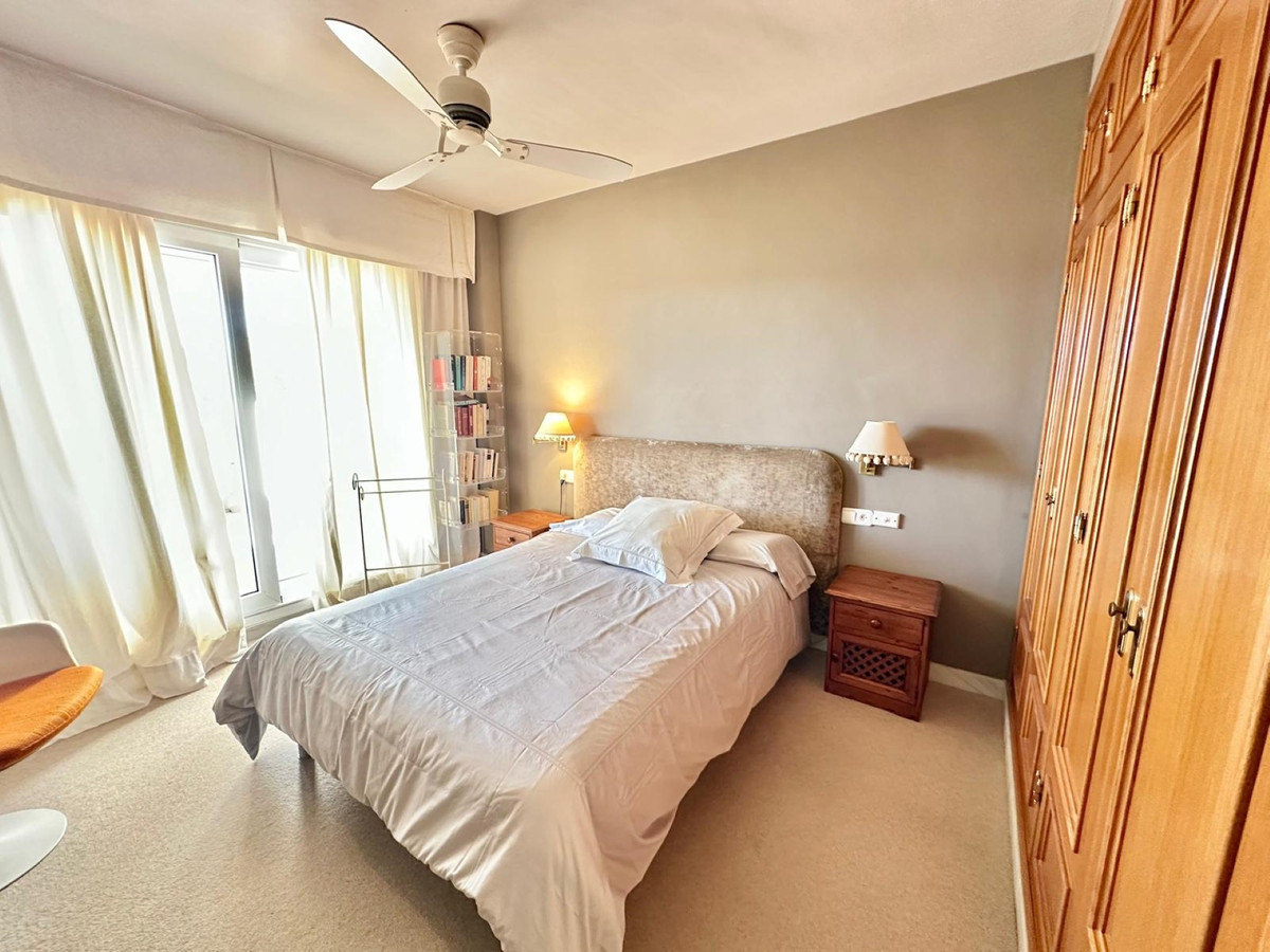 2 Bedroom Apartment for Sale in Nueva Andalucía — view 11