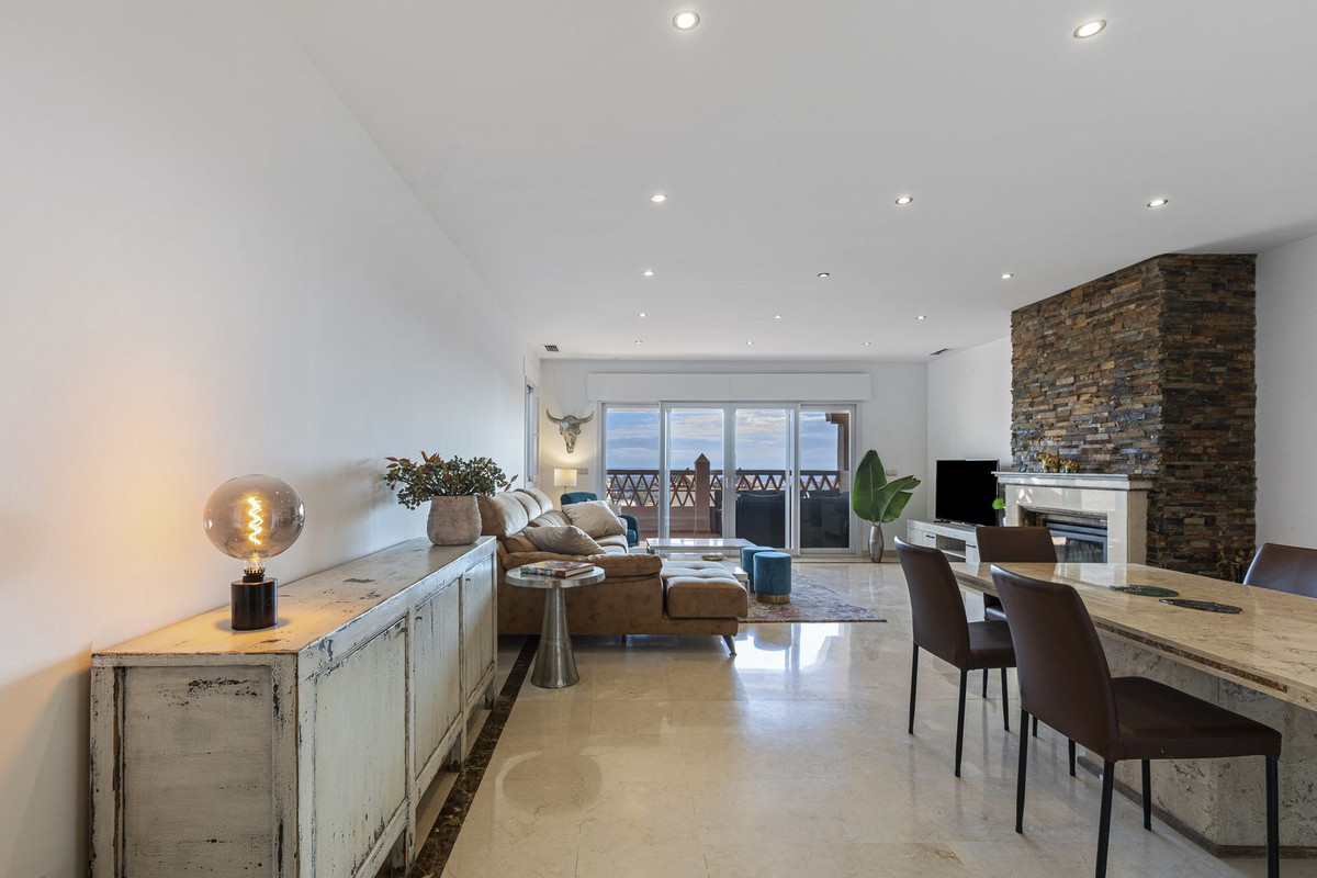 3 Bedroom Apartment for Sale in Los Arqueros — 4